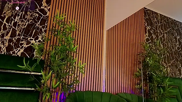 BarbieKara Live Webcam on Stripchat