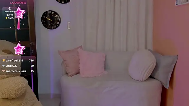 naomi_shaw (T teen) - ⭐Show Nipples ⭐