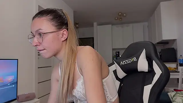 reallove_x (G young) - sweet blowjob