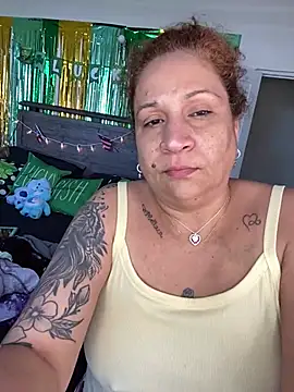 ladycreamypr2 live sex cam