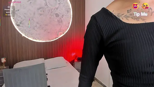 RoseCassie live sex cam