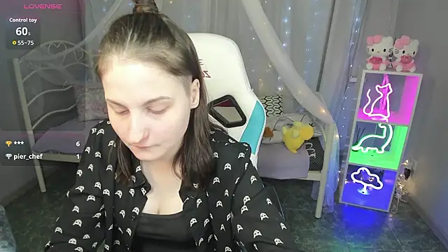 kiraduvall - KiraDuvall's free webcam - UK Sex Cams