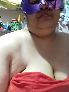 tamilthanushri live sex cam