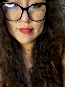 sol093 (G young) - DESNUDAS