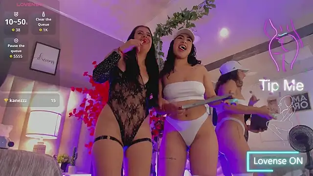 kiara_kismet_ - Kiara_Kismet_'s free webcam - UK Sex Cams