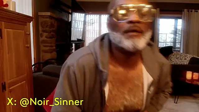 sinnernoir (M mature) - shower/ wet naked ass