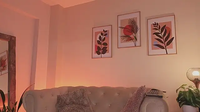 DahianaWalcott webcam