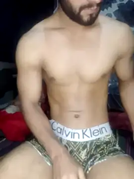 fitboy07 (M young) - CUM ON PUBLIC