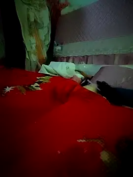 ruru-555 - Ruru-555's free webcam