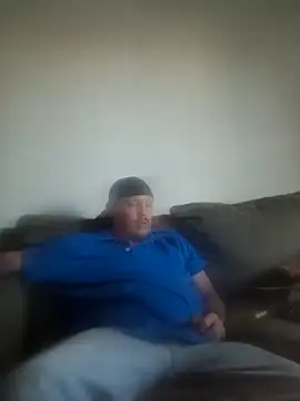 yourmasterisbored - YourMasterisBored's free webcam - UK Sex Cams