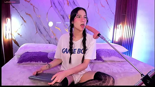 emmiicute - Emmiicute's free webcam