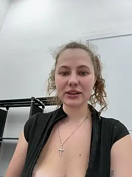 asynayuuki - AsynaYuuki's free webcam