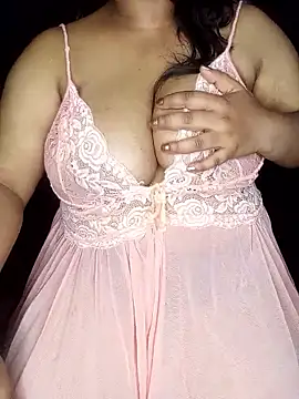 curvy_pooja - Curvy_Pooja's free webcam