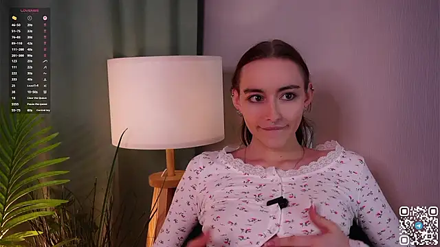 BeckiMacreno live sex cam