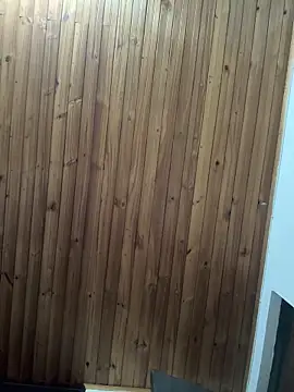 tara__sexy (F young) - Rub my pussy with milk 😈💦🥛