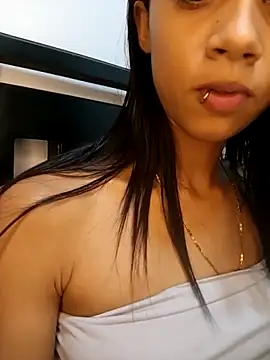 Zoe_Sweett18