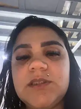 morenacariok (F young) - Show com squirt e anal