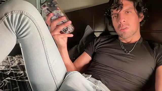 beranco19 - Beranco19's free webcam - UK Sex Cams