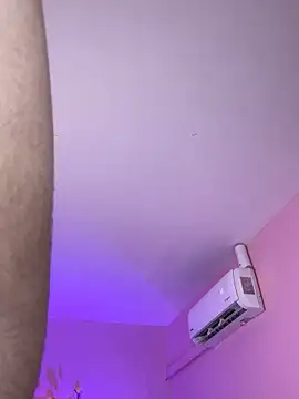 kellyolsenbe - KellyOlsenbe's free webcam