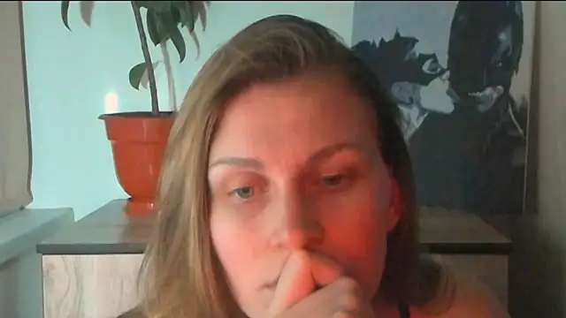 juliamuuun - JuliaMuuun's free webcam - UK Sex Cams