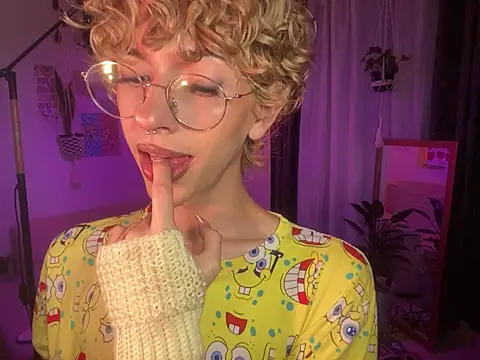 lyamthommpson live sex cam