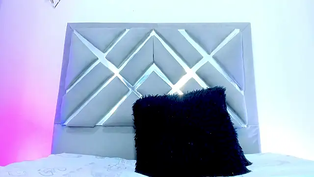 emmaa_sweeet_ - Emmaa_sweeet_'s free webcam