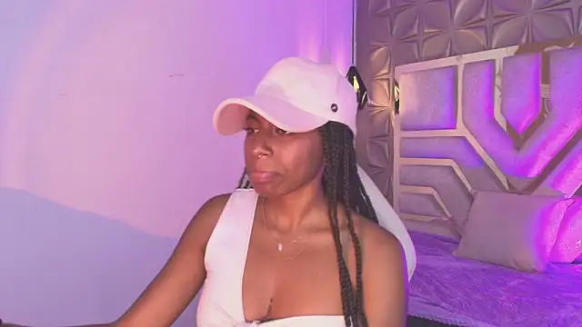 queen_perla_ - Queen_perla_'s free webcam