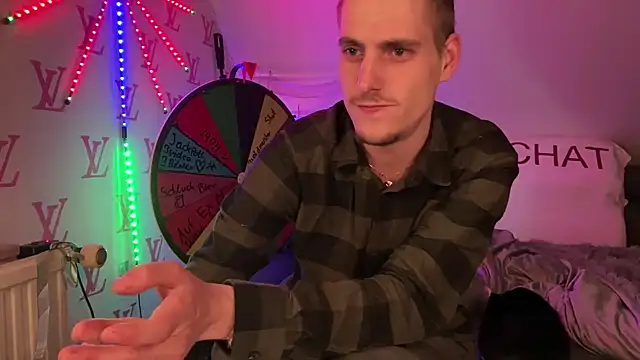 cookieboy88 - Cookieboy88's free webcam