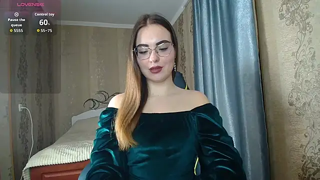 leila_kissyu - Leila_Kissyu's free webcam