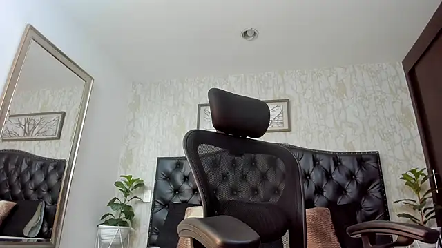 Lander_Cruz live sex cam