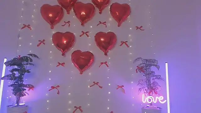 larabae - Larabae's free webcam