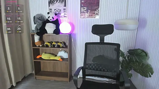 Laukyubey1 live sex cam