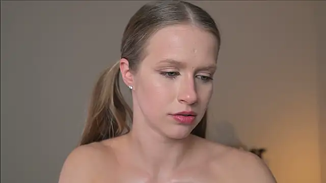 ella_twinkl live sex cam