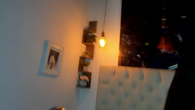 iris_blair1 - Iris_blair1's free webcam