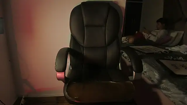 noah_deluca_ - Noah_DeLuca_'s free webcam - UK Sex Cams