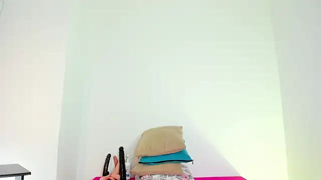 saraguzmann (F teen) - Fingering+ control toy 1min