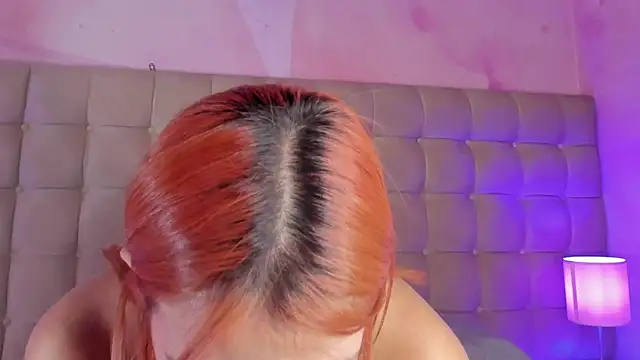 melaniieroux - MelaniieRoux's free webcam - UK Sex Cams