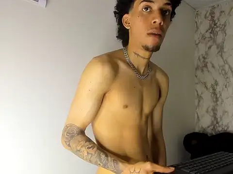 ryder-stone - Ryder-Stone's free webcam - UK Sex Cams