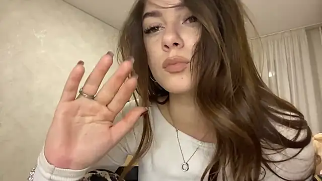 stephanicute - StephaniCute's free webcam - UK Sex Cams