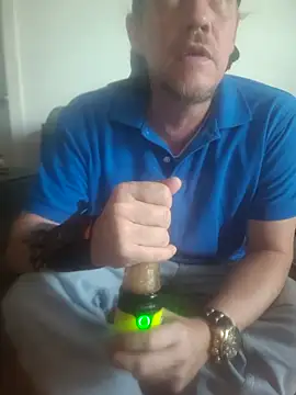 yourmasterisbored - YourMasterisBored's free webcam - UK Sex Cams