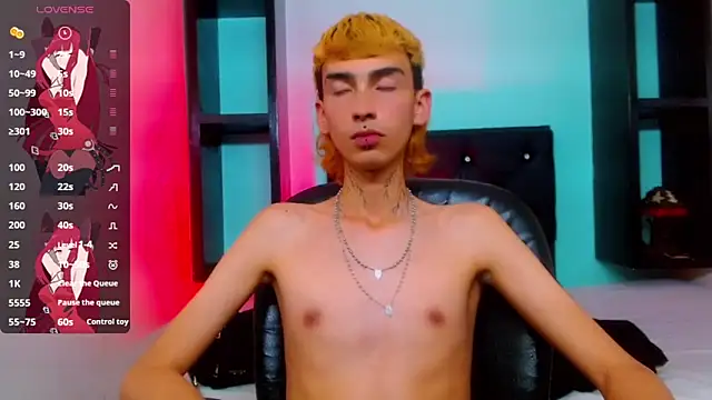 ttimy_x_boy - Ttimy_x_boy's free webcam - UK Sex Cams