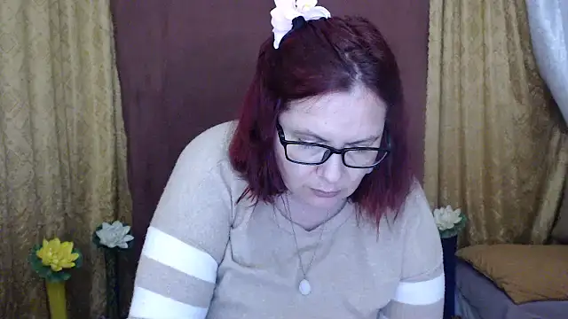 playfullmature - PlayfullMature's free webcam - UK Sex Cams