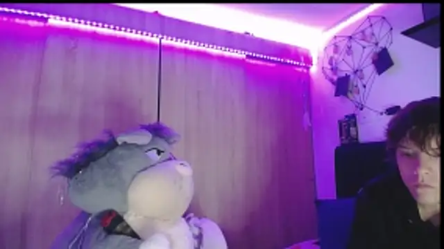 santiago_kiler - Santiago_kiler's free webcam - UK Sex Cams