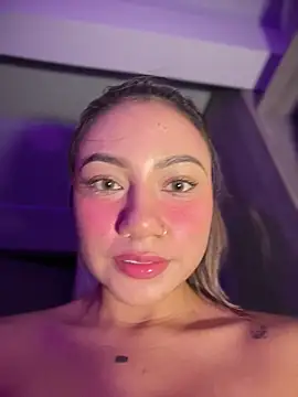 dulce_sofi_ - Dulce_Sofi_'s free webcam - UK Sex Cams