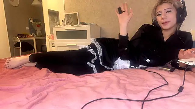 annie1handsome - Annie1handsome's free webcam - UK Sex Cams