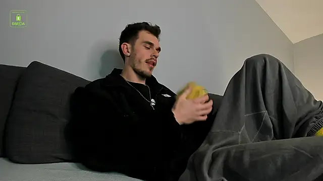 perry_knight (M young) - Cum show