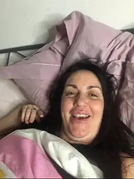 Webcam Model (Blanche-neige1)  is live.Free join now!