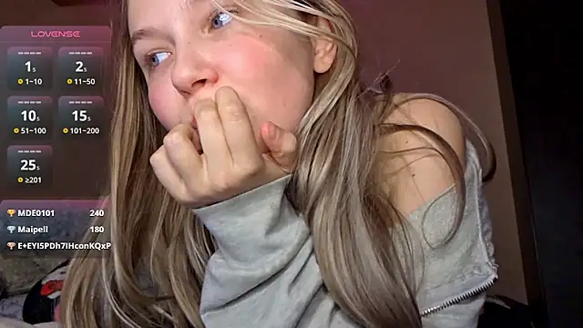 karinrobertson (F teen) - rub my slutty pussy~