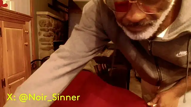sinnernoir live sex cam
