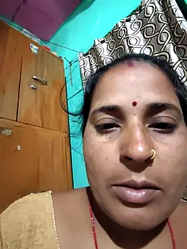 Webcam Model (Reena_lodha)  is live.Free join now!